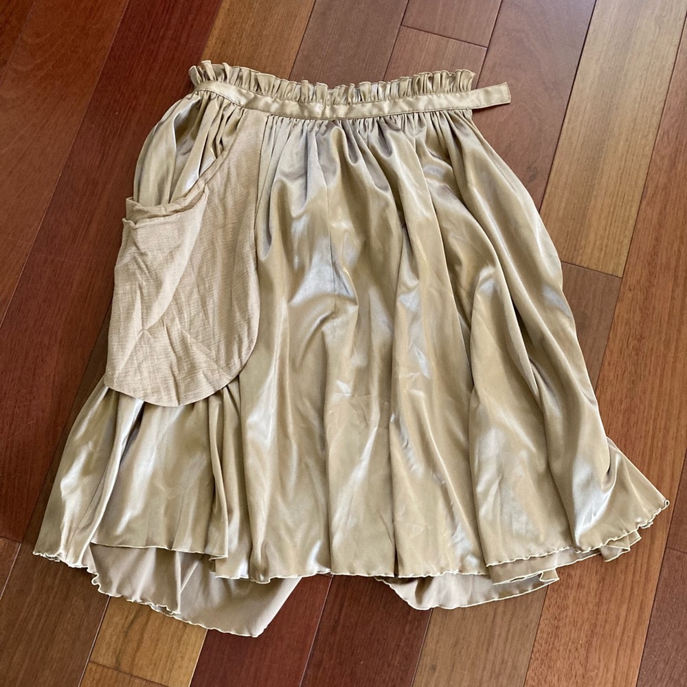 undercover languid skirt